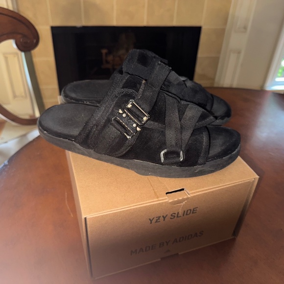 Draco slides black